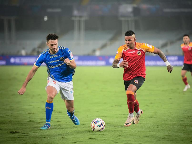 East Bengal Ends 4-Game Winless Streak with 2-1 Victory Over Kerala Blasters